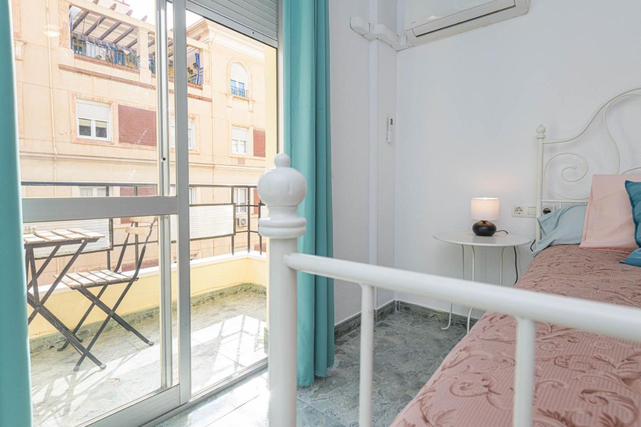 Wintowinrentals Ubicacion Fabulosa, Completo Apartamento Con Parking En El Soho De Málaga Eksteriør billede