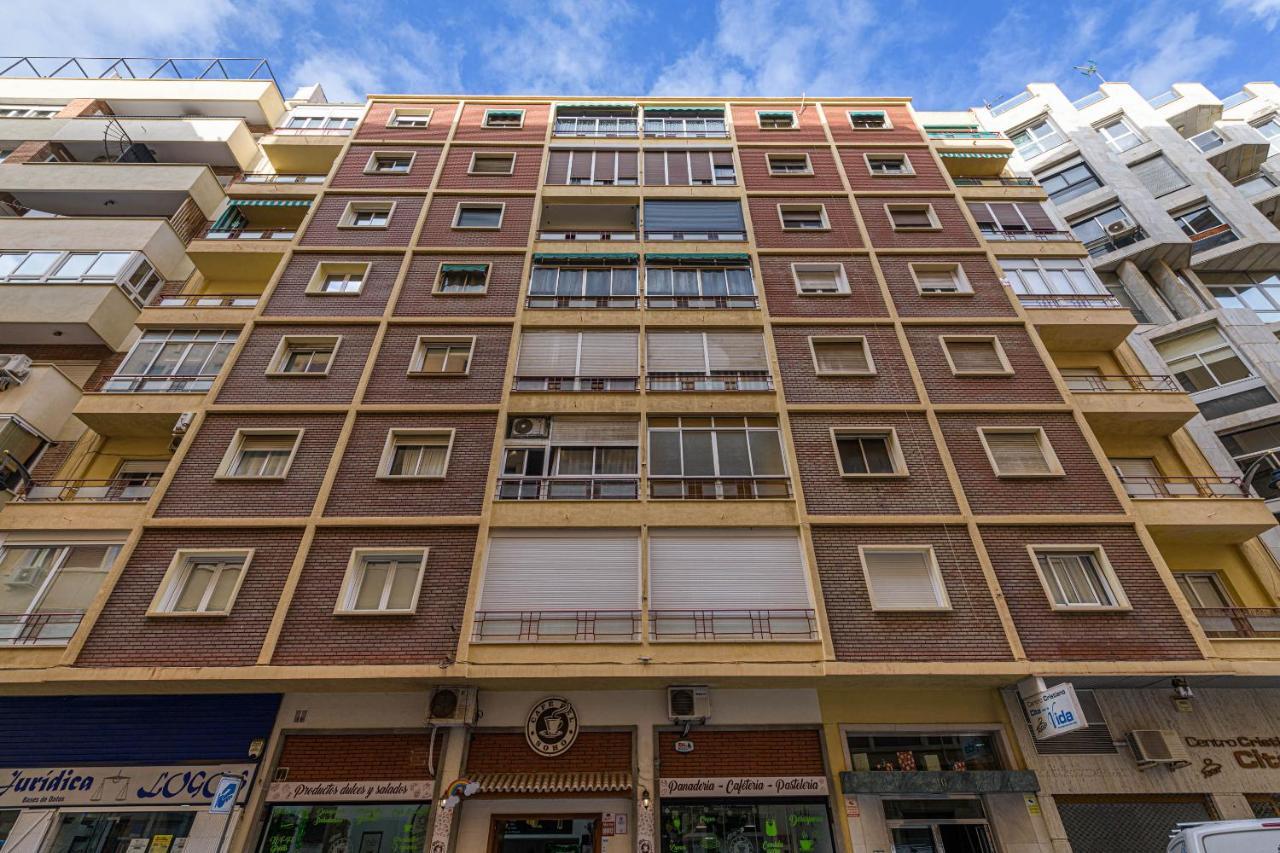 Wintowinrentals Ubicacion Fabulosa, Completo Apartamento Con Parking En El Soho De Málaga Eksteriør billede