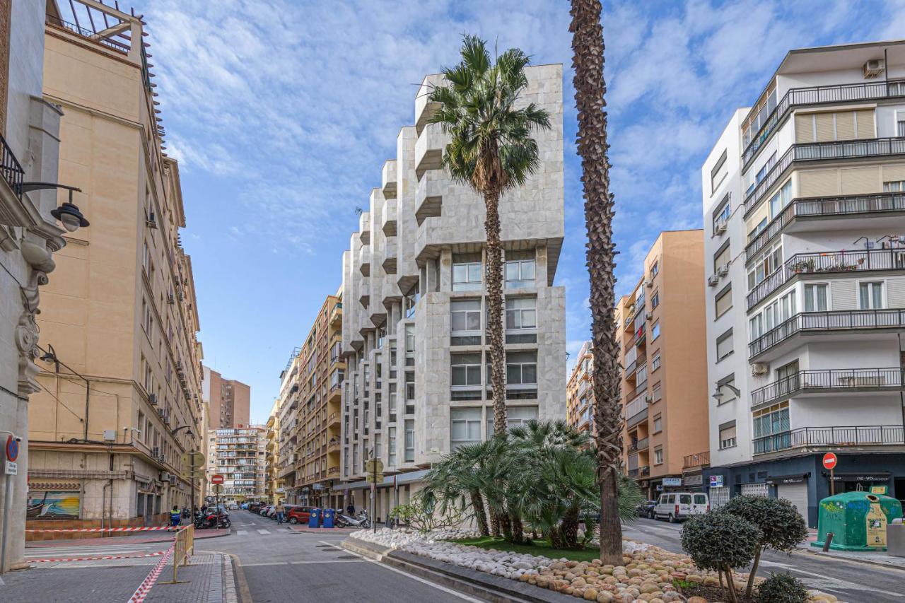 Wintowinrentals Ubicacion Fabulosa, Completo Apartamento Con Parking En El Soho De Málaga Eksteriør billede